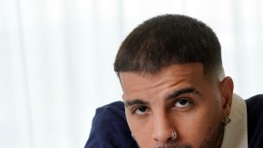 En el caso de Rauw Alejandro, esta presentación representa el cierre de un año lleno de éxitos. (AP Photo/Chris Pizzello)